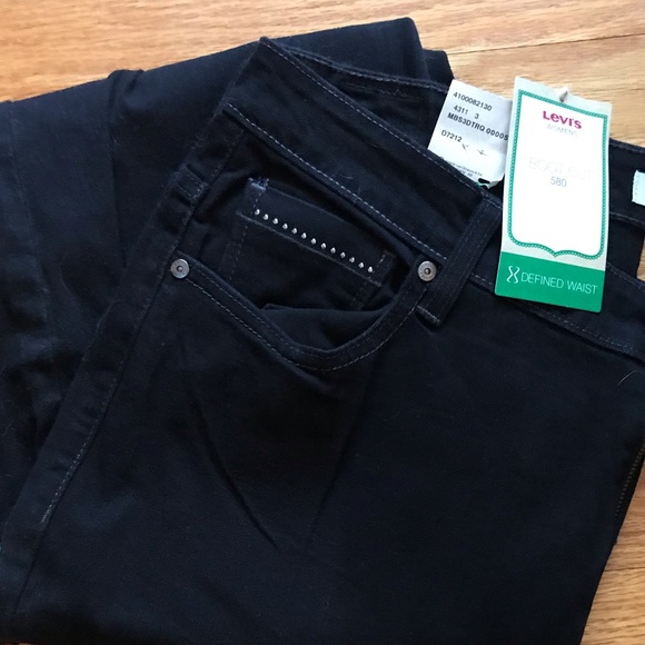 Levi’s 580 Boot Cut Jeans NWT Embellished Pockets - Picture 1 of 3